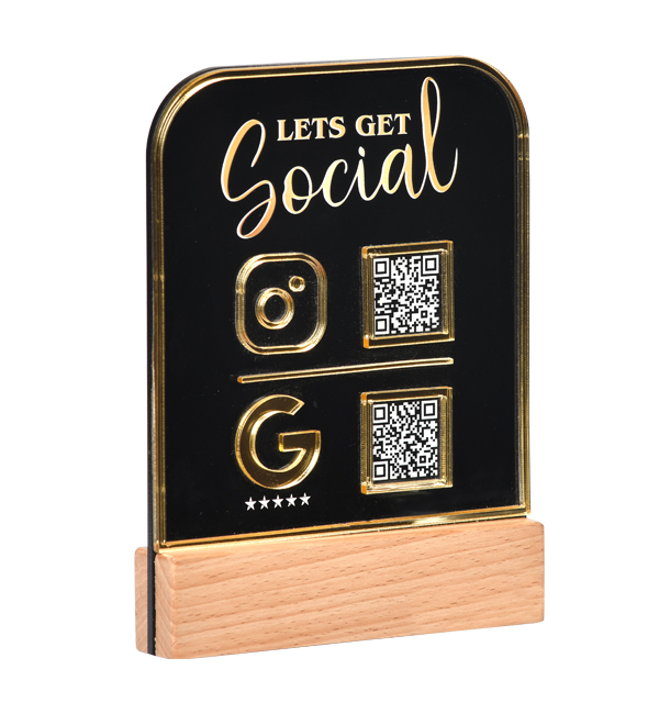 Social Standee